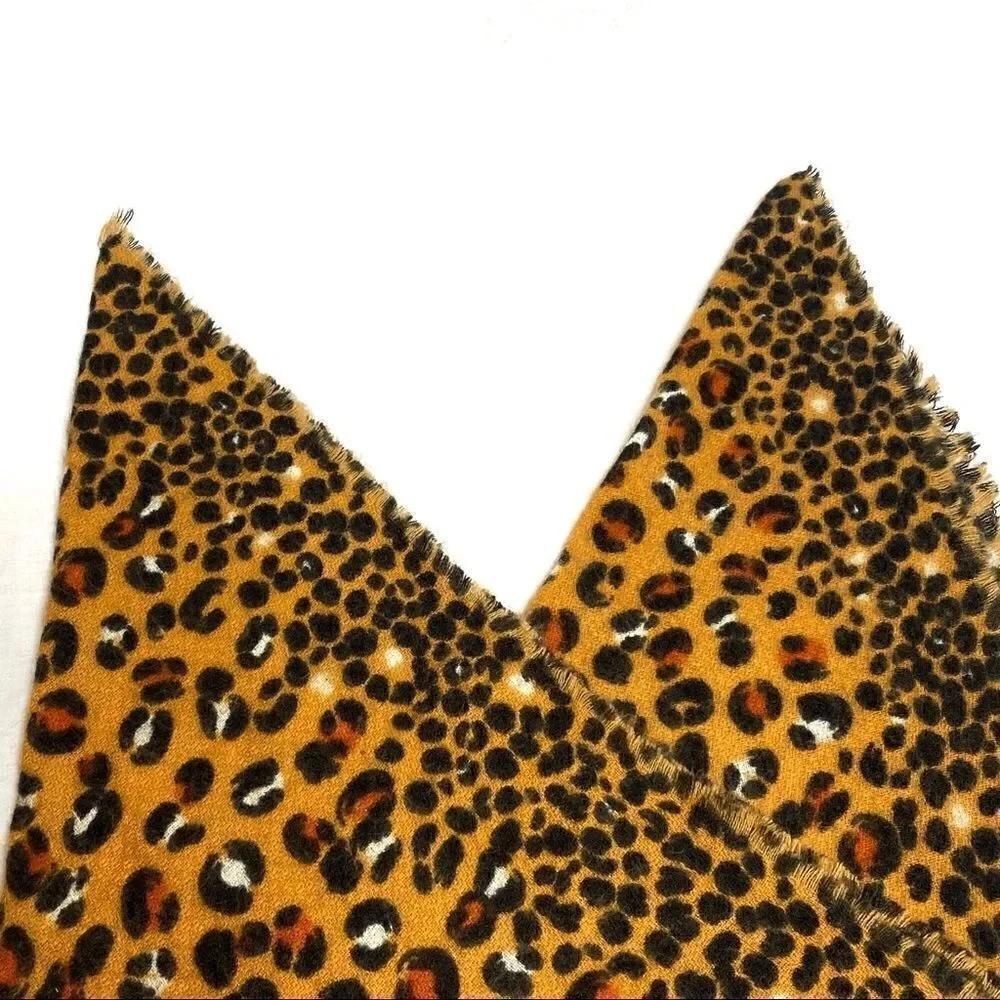 Zara accessories leopard print scarf size 32” X 31”